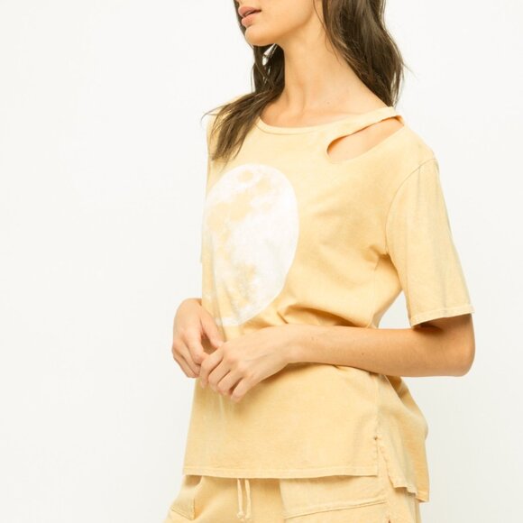 MYSTREE Peach Moon Graphic Tee, Distressed Oversized T-Shirt, Celestial Print - Picture 2 of 4